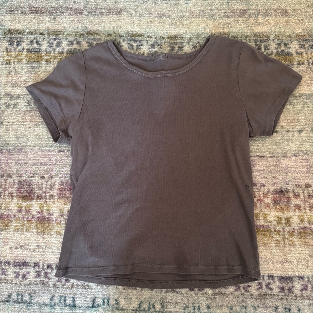 Brandy Melville Dark Brown Short Sleeve Tee